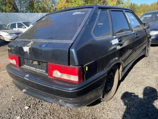 ВАЗ-21144 LADA SAMARA 2007 года, VIN: XTA21144084515483, государственный номер отсутствует, без аккумулятора, кузов имеет ржавчины и трещины, дверца багажника повреждена, с ключом, без документов, рабочее состояние не проверялось. ВАЗ-21102 2000 года, VIN: XTA21102010302174, государственный номер…