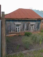 Доля дома 38,2 кв.м и участка 443 кв.м в Пензенской области. Адрес: Пензенская область, Каменский район, г. Каменка, ул. Железнодорожная, д. 66, пом. 1. Кадастровый номер дома: 58:30:0010608:257, кадастровый номер земельного участка: 58:30:0010608:81. Категория земель: земли населенных пунктов…