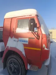 КАМАЗ 5410 1984 грузовой тягач седельный, год изготовления 1984, VIN отсутствует, модель, № двигателя 740 232155, шасси (рама) 115767, кузов 533785, цвет красный, ПТС 72 РЕ 503809 от 13.08.2019.