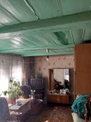 Доля дома 58,5 м² и участка 3000 м² в Курской области. 1/2 доля жилого дома, площадь 58,5 кв.м., назначение: Жилое помещение, количество этажей: 1, адрес (местонахождение): Россия, обл Курская, р-н Железногорский, с/с Михайловский, Ратманово, дом 39, кадастровый номер: 46:06:120901:263. Находится в…