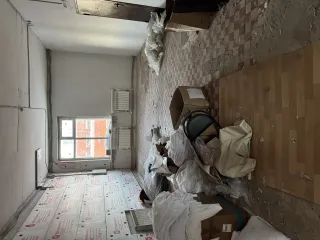 Нежилое помещение 493м², Ивановская область, г. Кохма. Этаж: 3. Адрес: Ивановская область, г.Кохма, ул.Рабочая, д.13, литер А, пом 43,44,45,46,46а,47,48,49. Кадастровый номер: 37:29:020403:106. Залог в пользу ПАО "Sberbank". В отношении имущества установлено ограничение прав и обременение объекта…
