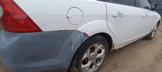 Ford Focus, 2008 Транспортное средство Форд Фокус, 2008 г.в., VIN X9FHXXEEDH8S06049. Автомобиль не на ходу, не заводится. Требует замены грм, рулевой рейки, ремонт двигателя, ремонт кпп, замена порогов. Место нахождения авто, ключей и документов: г. Ярославль, ул. Нефтяников д.7. Пробег: 384 258…
