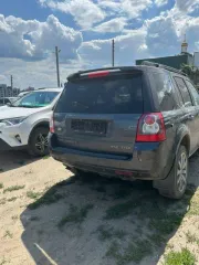 Land Rover Freelander 2009 года, 160 лс. Автомобиль Land Rover Freelander 2, 2009 года выпуска, VIN SALFA2BB8AH150564, цвет темно-серый.