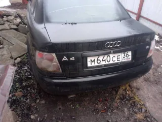 Audi A4, 1998 Audi А4, 1998 года, 75 лс, 333000 км, АКПП еще Легковой автомобиль, марка: Ауди, модель: A4, год изготовления: 1998, VIN: WAUZZZ8DXA052536, ПТС: 36МТ612515, г/н: М640СЕ36, вид собственности: индивидуальная.