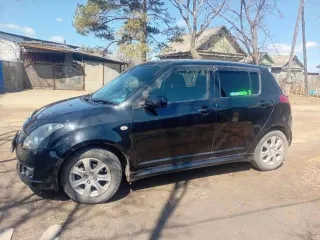 Suzuki Swift 2009 года, 90 л.с., автомобиль легковой, марка: SUZUKI, модель: SWIFT, VIN: отсутствует, гос. рег. номер: У212КУ125, год изготовления: 2009.