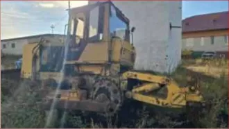 Автомобиль УАЗ 31514, государственный регистрационный номер К397ХР75 (списан). Автомобиль находится в неудовлетворительном техническом состоянии, разукомплектован. Бульдозер Б-10.1111-ЕН, государственный регистрационный номер 75ЕО 1877. Объект находится в неудовлетворительном техническом состоянии…