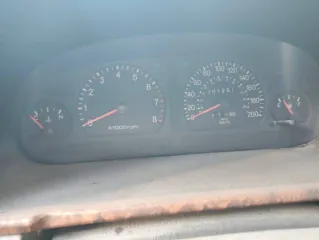 Kia Carnival, 2001 года, 165 лс, 251257 км, АКПП еще Автомобиль КИА Карнавал, VIN X4XUP752310000002, 2001 г.в., Не на ходу, разукомлектован.
