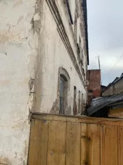 Административное помещение № 1004, общей площадью 21,2 кв.м. с кадастровым номером 43:35:310130:270, расположенное по адресу: Кировская область, р-н Уржумский, г. Уржум, ул. Советская, д. 46, пом. 1004 (входит в состав объекта культурного наследия федерального значения «Дом жилой», регистрационный…