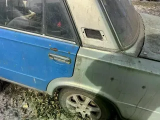 ВАЗ 21060, 2000 г.в., VIN XTA21060014284982, двигатель № 6255689, цвет серебристо желто-зеленый, комплектность и состояние не проверялась, имущество обращено в доход государства, находится в с. Новоселово (документы отсутствуют). Пробег: 0, вид транспорта: легковой, объем двигателя: не установлен…