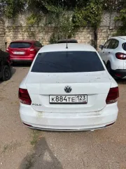 VW Polo, 2016, 110 лс, 144000 км, АКПП. Белый VW Polo 2016 г.в. Точный пробег неизвестен (указан со слов должника). Использовался в кар-шеринге в приморском городе. Сам не заводится, возможна транспортировка только на эвакуаторе. Документы в наличии (СТС и ПТС). Множественные мелкие царапины по…