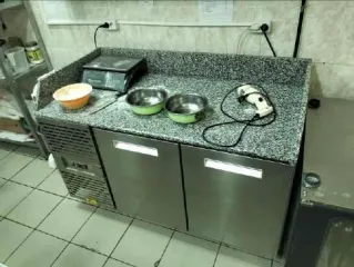 Продается имущество единым лотом: здание пиццерии, кадастровый номер 13:25:0105080:315, назначение нежилое, 3 этажа включая 1 подземный, площадь 445,9 кв.м, расположение Республика Мордовия, г. Рузаевка, ул. Ленина, д. 44; земельный участок площадью 264 кв.м, кадастровый номер 13:25:0105080:203…