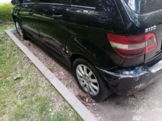 Mercedes-Benz B 170, 2007. Легковой автомобиль, марка: Mercedes-Benz, модель: B 170, год изготовления: 2007, цвет: черный, VIN: WDD2452321J297806, г/н: М155ХН13, мощность двигателя, л. с. (кВт): 115,6, рабочий объем двигателя, куб. см: 1699 (не на ходу, требуется ремонт). Имущество находится в…