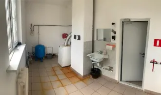 Земельный участок 1063 кв.м с нежилым зданием 143,2 кв.м, Волгоградская область, Суровикинский район. Земельный участок общей площадью 1063 кв. м, кадастровый номер 34:30:160005:411 реестровый номер федерального имущества П11360009870, с расположенным на нем нежилым зданием, общей площадью 143,2…