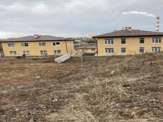 Земельный участок, площадь 903 кв.м., с кадастровым номером 59:01:4219244:543, местоположение: Пермский край, г. Пермь, Мотовилихинский район, северо западнее поселка Архиерейка. Категория земель: Земли населенных пунктов, виды разрешенного использования: Индивидуальное жилищное строительство…