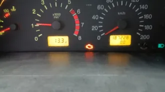 LADA 211440, 2011 год выпуска, VIN: XTA211440B4993601, цвет светло-серебристый металлик, госномер А964ВС164, номер шасси отсутствует, СТС 99 28 №136879, ПТС 64 НХ №498760. Осмотр по месту нахождения с момента публикации до окончания приема заявок по предварительной записи на email…