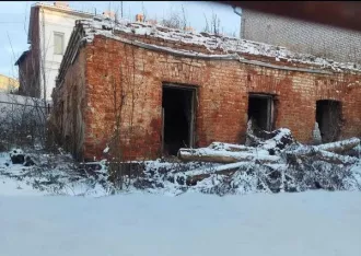 изъятый на основании решения суда объект культурного наследия местного (муниципального) значения «Дом Первовых – В.А. Аксенова», начало XIX века, 1880-е – 1890-е годы, расположенный по адресу: Ярославская область, г. Рыбинск, пер. Вознесенский, д.3, с земельным участком с кадастровым номером…