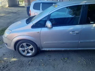 Opel Zafira, VIN W0L0AHM75A2122289, 2010 год, двигатель Z18XER 20PN3542, кузов W0L0AHM75A2122289, серебристый цвет, ПТС 77УН784050 от 04.07.2010. Мощность 140.08 л.с. (103 кВт), экологический класс 4.