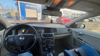 Volvo S60 2011 года, 179 лс, легковой автомобиль, VIN YV1FS485BB2039650.