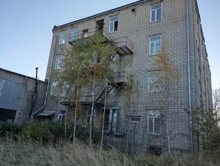 Земельный участок, кадастровый номер: 60:27:0030527:19, площадь: 3032 кв.м; адрес: Псковская область, г. Псков, ул. Советской Армии, д. 60 и Здание, кадастровый номер: 60:27:0030527:36, площадь: 1818.6 кв.м; адрес: Псковская область, г Псков, ул. Советской Армии, д 60, Ознакомление с имуществом по…