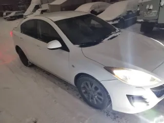 Mazda 3 2012 года, 105 л.с., 93990 км, АКПП, Легковой автомобиль Mazda 3, 2012 г.в., VIN: JMZBL12Z511527498, г/н Е816УР73, цвет белый.