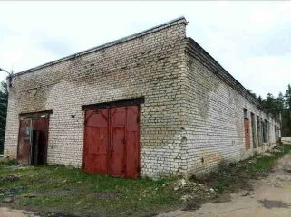 Гараж общей площадью 685,4 кв.м., адрес: Владимирская область, г. Муром, ул. Ленинградская, д. 8