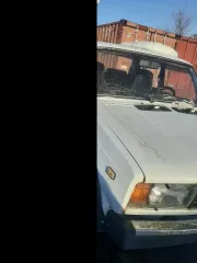 Ваз 21053 1999 автомобиль марки "ВАЗ 21053" белого цвета, государственный регистрационный знак У 201 НО 63 регион VIN XTA210530X1827567, 1999 г.в. ТС имеет видимые дефекты: коррозия элементов кузова, повреждения ЛКП, вмятины на правом заднем крыле, царапины и вмятины на правой пассажирской задней…
