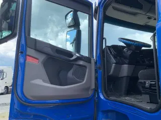 Грузовой тягач седельный SCANIA R4X200 ADR FL YS2R4X20005603621 2020