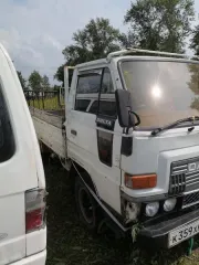 Автомобиль Daihatsu Delta 1992 года выпуска, государственный регистрационный знак К359ХК 28 регион. Модель и номер двигателя 574402, номер кузова отсутствует, номер шасси V57-17008, объем двигателя 2764 см³, цвет кузова белый. Проверка исправности имущества не проводилась. Товаросопроводительные…