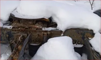 Прицеп Montracon, 1996 года, идентификационный номер SMRC3A04496D54440. Грузовой автомобиль МАЗ 544008-060-031, 2011 года, красный, VIN Y3M544008B0006590, ПТС 77УР946832, госномер Х656АР76.