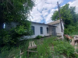 Станция детского технического творчества 562+1290 м² Оренбургская область здание станции детского технического творчества, назначение: нежилое, количество этажей: 1, площадь 562 кв. м, кадастровый номер: 56:44:0328001:431, адрес: Оренбургская область, г. Оренбург, пер. Дорожный, д. 2а; земельный…