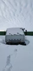 Камаз 4310, 1992 г.в., г/н В185ЕС 89, VIN КАБ43100031867556. Согласно акта осмотра, автомобиль не заводится, отсутствует АКБ, не работает КПП.