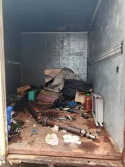 ГАЗ 3302 2011 года, синий, VIN X3X274700B0449619. Грузовой рефрижератор, объем 2096 см³, мощность 107 л/с, пробег 371 806 км. Не на ходу, разобран двигатель, требуется капитальный ремонт. Находится в Санкт-Петербурге.