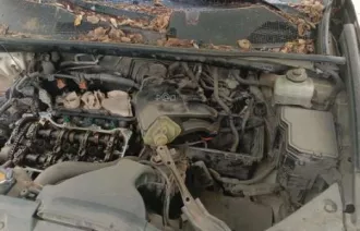 Автомобиль марки TOYOTA HIGHLANDER, 2013 года выпуска, бежевый. Двигатель: 2GR J736294, кузов: JTEES42A002217478, VIN: JTEES42A002217478. ПТС: 78 УТ400802. Находится в Москве на пр. Андропова, д. 33, корп. 2. Обременение: залог в пользу АО «Эксперт Банк», запрет на регистрационные действия…