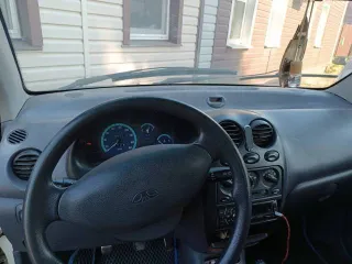 Daewoo Matiz, 2012 года, 62,6 лс, 108553 км, легковой автомобиль, марка DAEWOO, модель MATIZ, год изготовления 2012, VIN XWB4B11EDCA022224, г/н Р579ВО68. По всему кузову автомобиля имеется ржавчина, двери прогнили, требуется замена аккумулятора, задней правой фары и тормозной системы. Фактическое…