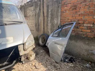 ГАЗ 2705, 2012 года. Фургон цельнометаллический, 7 мест. VIN: X96270500C0737877. Мощность двигателя 106,8 л.с. Государственный регистрационный знак А023ТН79.