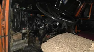 KAMAZ 6921 2003; Снегоочиститель СНФ-200 2007; Фреза дорожная УДМ-ФД480.80 Специализированный автомобиль KAMAZ-6921 ТВ ДМК-40-02; Снегоочиститель СНФ-200; Фреза дорожная УДМ-ФД480.80 еще Специализированный автомобиль KAMAZ-6921 ТВ ДМК-40-02, гос.№в187ом, г.в.2003, vin XTC53229N32192086, ПТС…