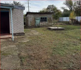 1/3 доля дома 27,8 кв.м и 1/3 доля участка 1136 кв.м, Ставропольский край. 1/3 доля в праве на жилое здание, площадь: 27,8 кв.м, кадастровый номер: 26:15:150702:309 и 1/3 доля в праве на земельный участок, площадь: 1 136 кв.м, категория земель: Земли населенных пунктов, разрешенное использование…
