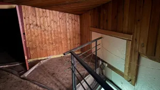 Нежилое здание 79.8 кв.м и земельный участок 59 кв.м по адресу: г. Санкт-Петербург, Большой проспект П.С., дом 49/18, литера Д (земельный участок 49д). Здание площадью 79.8 кв.м, назначение: нежилое, этажность: 2, год ввода в эксплуатацию 2001, кадастровый номер 78:07:0003088:1022. Право…