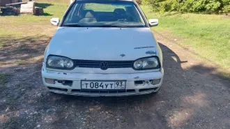 Volkswagen Golf 1993 автомобиль марки Фольксваген модель Гольф 1993 г.в. VIN-номер WVWZZZ1HZPW062098 ознакомление с имуществом производится по адресу: Краснодарский край, Белореченский район, Первомайское сельское поселение, посёлок Комсомольский, Яровая улица, 79, с момента публикации сообщения о…