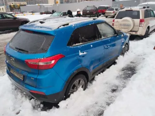 Hyundai Creta, 2017 год, синий. VIN: Z94G2811BJR079647, ПТС: 78 ОТ 833085, госномер: Х175ХВ178. Мощность двигателя: 123 л.с., разрешенная максимальная масса 1825 кг, масса без нагрузки 1400 кг.