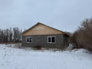 Земельный участок, площадью 1843 +/- 30 кв.м, категория земель: Земли населенных пунктов, разрешенное использование: Для ведения личного подсобного хозяйства и строительства жилого дома; с кадастровым номером: 56:21:1501005:486, Расположенный по адресу: Обл. Оренбургская, р-н Оренбургский, с/с…