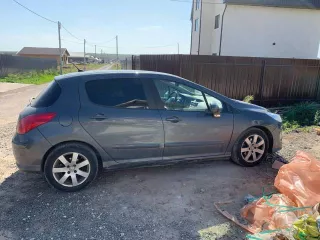 Марка и или  модель: PEUGEOT 308 Год выпуска: 2010 Идентификационный номер  VIN : Z8T4C5FWFAM002604 Номер шасси  рамы :    Номер кузова  кабины : Z8T4C5FWFAM002604 Цвет кузова  кабины : СЕРЫЙ Номер двигателя:   Рабочий объем  см³ : 1600 Мощность  кВт/л.с. : 88/120.0 Экологический класс: ЧЕТВЁРТЫЙ
