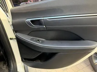 Hyundai Sonata, 2021 HYUNDAI Sonata, 2021 года, 110 лс, 285964 км, АКПП, легковой автомобиль, VIN: XWEL3416BLC000549.