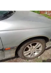 Opel Omega 1996 года выпуска, цвет серебристый (белый), номерной знак MO86MB13, VIN: W0L000026T1115447. Автомобиль на ходу, на зимней резине. Прогорела выхлопная система, климат не работает, трещина на лобовом стекле, проблемы с маслом. Основные лампочки горят. Горит чек, на движение не влияет…