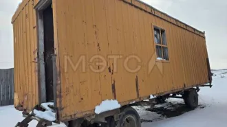 Жилой вагончик, KAMAZ 55111, 1996; Автомашина KAMAZ 55111, 1996 года (документов нет). Реализуемое имущество неоднократно подвергалось ремонту, в следствии чего номерные агрегаты могут отсутствовать или не совпадать с указанными в документах (ПТС, ПСМ, СТС и т.д.), что может повлечь за собой…