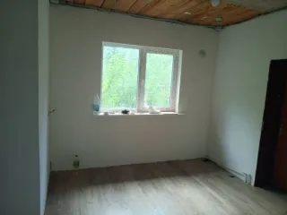 Дом и два земельных участка 570 кв.м, Волгоградская область. Дом и земельный участок 570+/-17 кв.м. в Волгоградской обл. Еще дом и земельный участок 570+/-17 кв.м. в Волгоградской обл. Еще земельный участок, площадь 570+/-17 м, кад. № 34:20:040001:612 Волгоградская обл., район Новониколаевский, х…