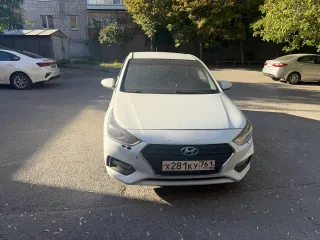 Hyundai Solaris 2017 года выпуска. Идентификационный номер (VIN) / номер кузова: Z94K241CBJR021357. Имущество находится в залоге у ПАО Совкомбанк. Ознакомление с имуществом, его характеристиками и документами возможно по согласованию с организатором торгов по телефону 8 (933) 933-22-37.