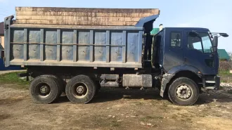 Грузовой самосвал 65513-03, 2010 года выпуска. VIN: X8965513DA0BA7039, номер шасси: NM0C93TEDE8G70199.