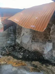 Доля квартиры 82.7 кв.м в городе Орск. Площадь доли 82.7 кв.м, назначение: жилое. Адрес: Россия, Оренбургская область, город Орск, переулок Профсоюзный, дом 6, квартира 1. Кадастровый номер: 56:43:0114014:57.