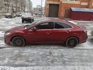 Легковой седан Mazda 6. VIN: JMZGH12F701495916. Год выпуска: 2011. Цвет: красный.